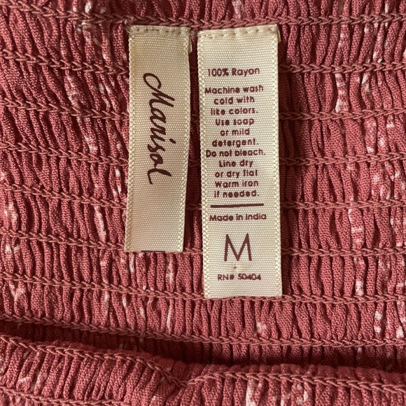 NWOT Marisol Off the Shoulder Fit and Flair Blouse - Picture 2 of 4